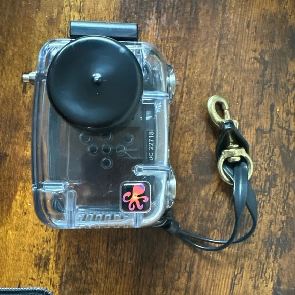 Transparent Underwater Camera Housing with Black Accents - Picture 2 of 4